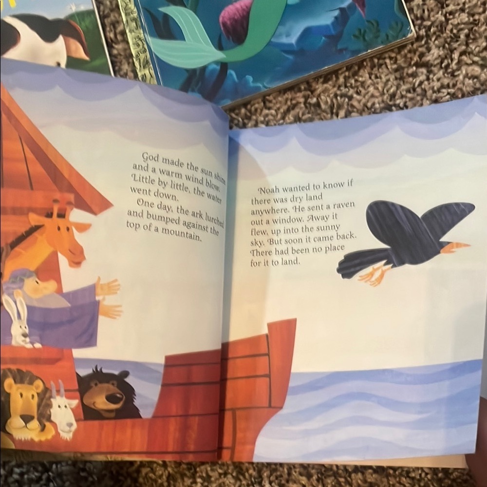 Disney / Classic Little Golden Books Set - Picture 4 of 13